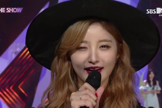 170808 Junghwa @ The Show MC cut
