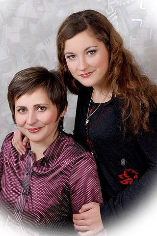 Алінка Савенко Еля | Новоукраинка