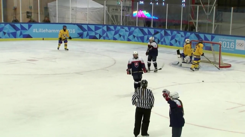 Ice Hockey Womens Preliminaries SWE vs SVK Lillehammer 2016 Youth Olympic