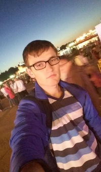 Николай Петров