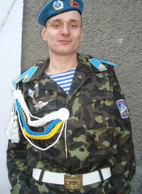 Артем Оразов