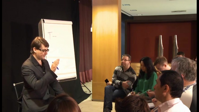 DVD 2 Igor Ledochowski How To Be Hypnotic Speaker Presenter