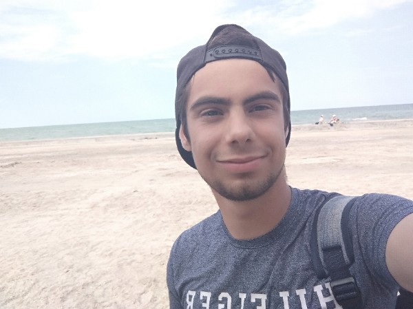 Саша Нерпий