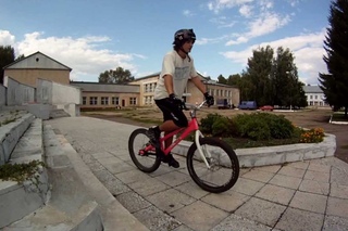 Matt, street-trial ride 2012. Russia, Omsk.