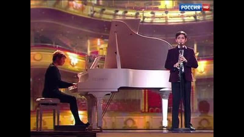 Игра на музыкальных инструментах Эрик Мирзоян. Кларнет А.
