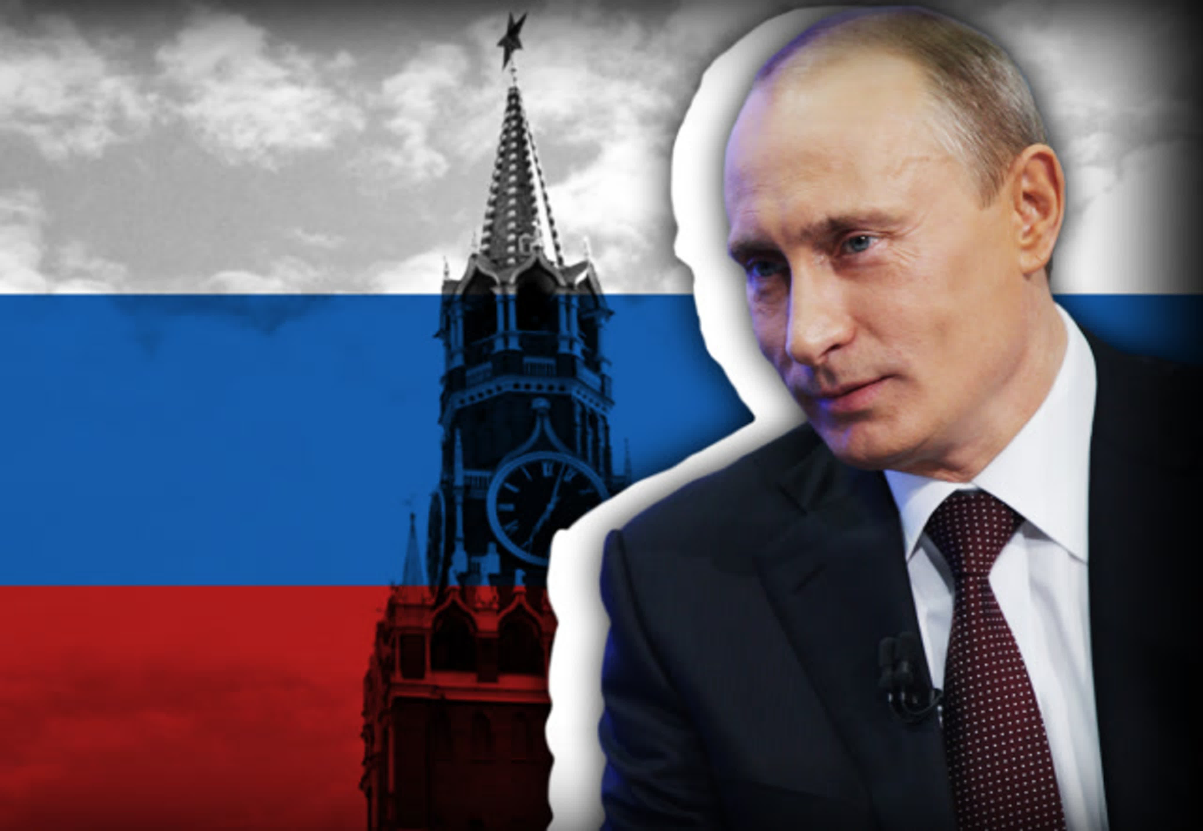Путин на фоне флага России