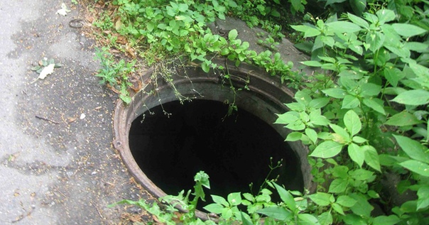 Колодец для воды. Вд-15 колодец. Конец колодца. Глубокий колодец с водой. Углубление колодца.