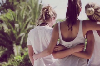 Billabong  | SS12 Girls Summer Vibes
