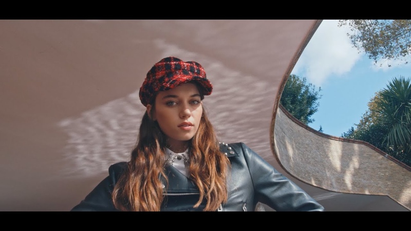 Özgür Bir Kadın, Vogue