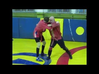 Бросок через бедро с падением